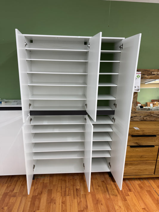 Schuhschrank +Hochglanzweiß +viele Ablageböden +Einzelstück