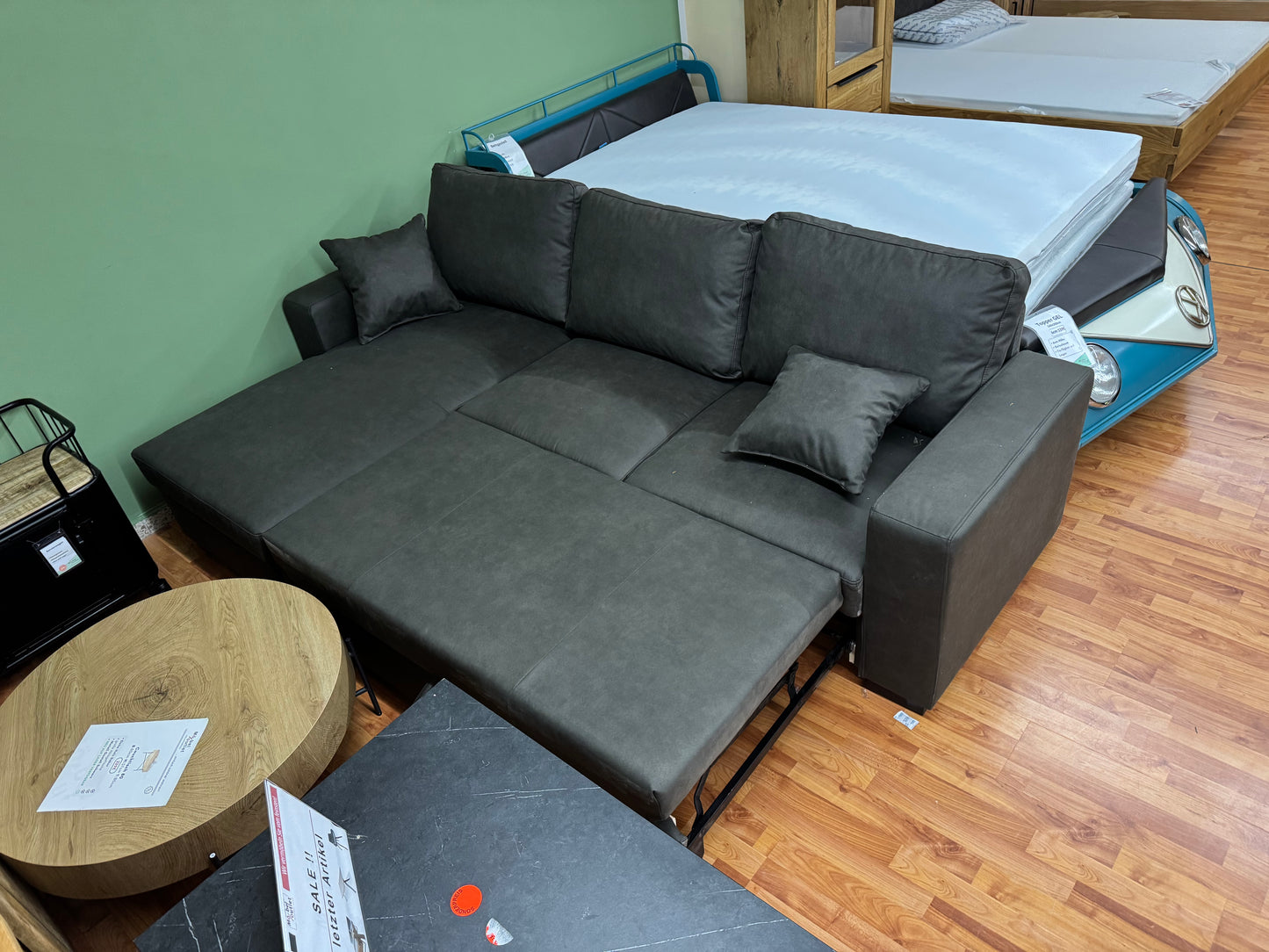 Sofa Couch +Bettfunktion +Kissen +Stauraum