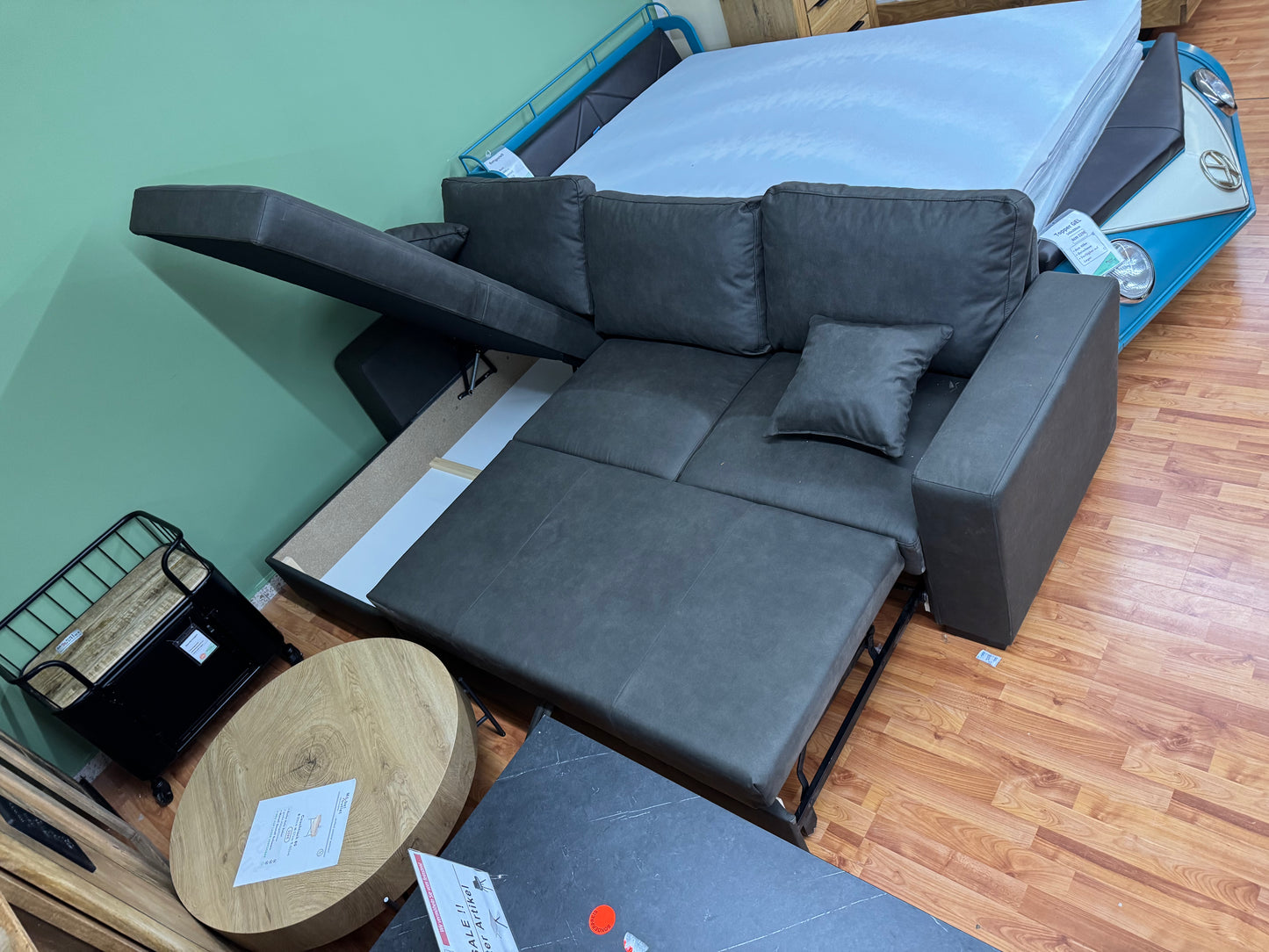 Sofa Couch +Bettfunktion +Kissen +Stauraum