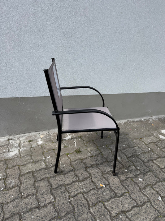 Gartenstuhl Stapelstuhl +Wetterfest +Platzsparend +Neu auf Lager