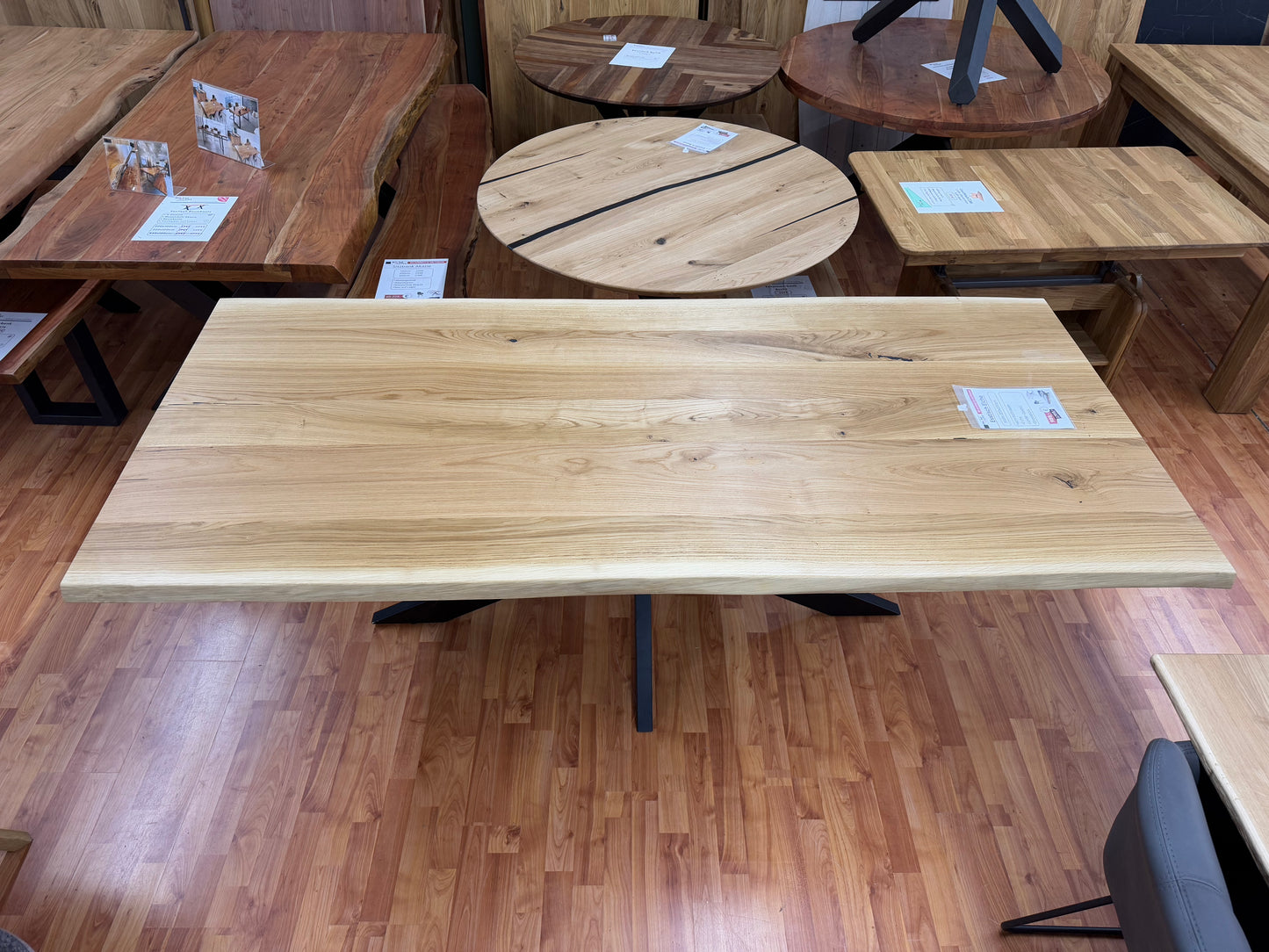 Esstich Eiche +Vollmassiv +Spidergestell +Einzelstück