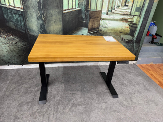 Schreibtisch +Eiche +elektr. Höhenverstellung +Memorie-Funktion +Neu auf Lager