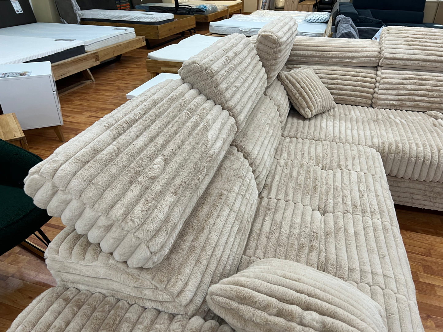 Sofa Couch + Bettfunktion + Stauraum + Kopfteile verstellbar + Armlehne verstellbar + Kissen + Sofort Abholbereit oder lieferbar
