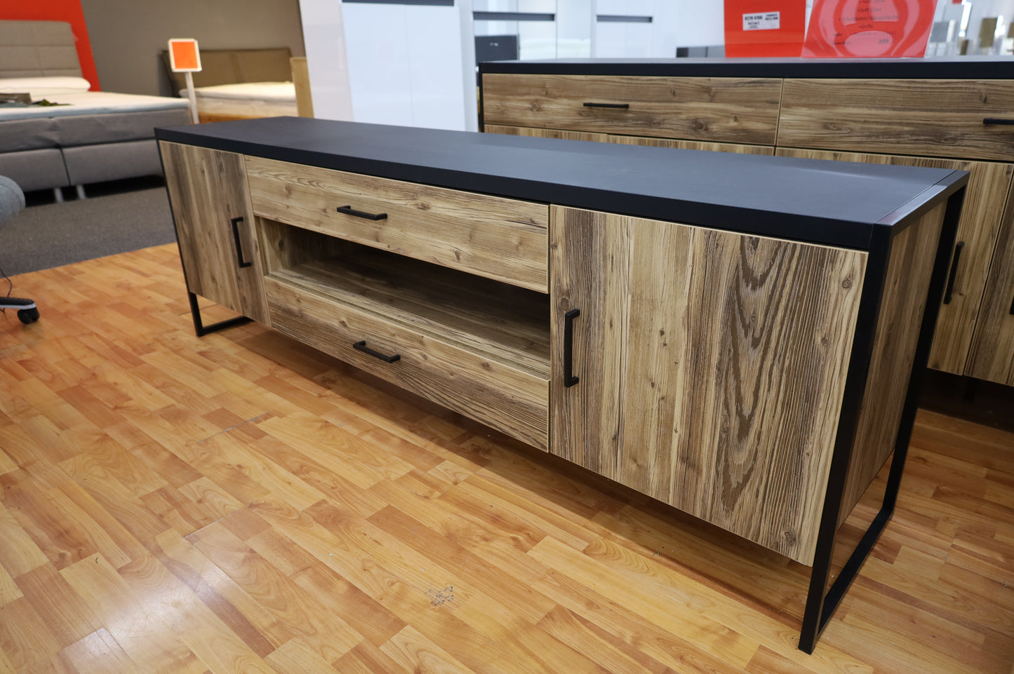 Tv- Unterschrank + Holz Optik + Schubladen + Einlegebodenkanten