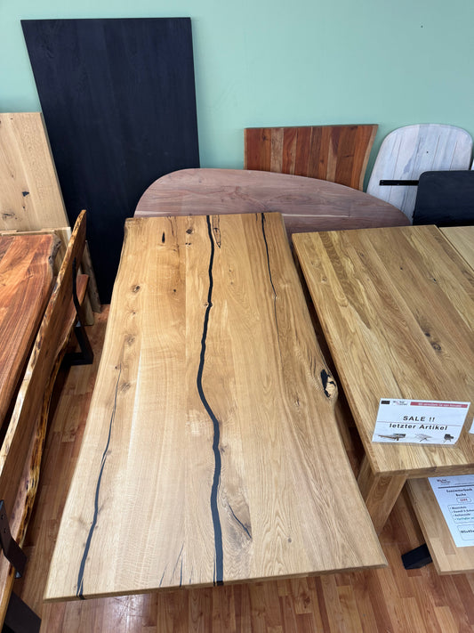 Esstisch Epoxid +Eiche +Vollmassiv +Epoxid +Spidergestell +Einzelstück