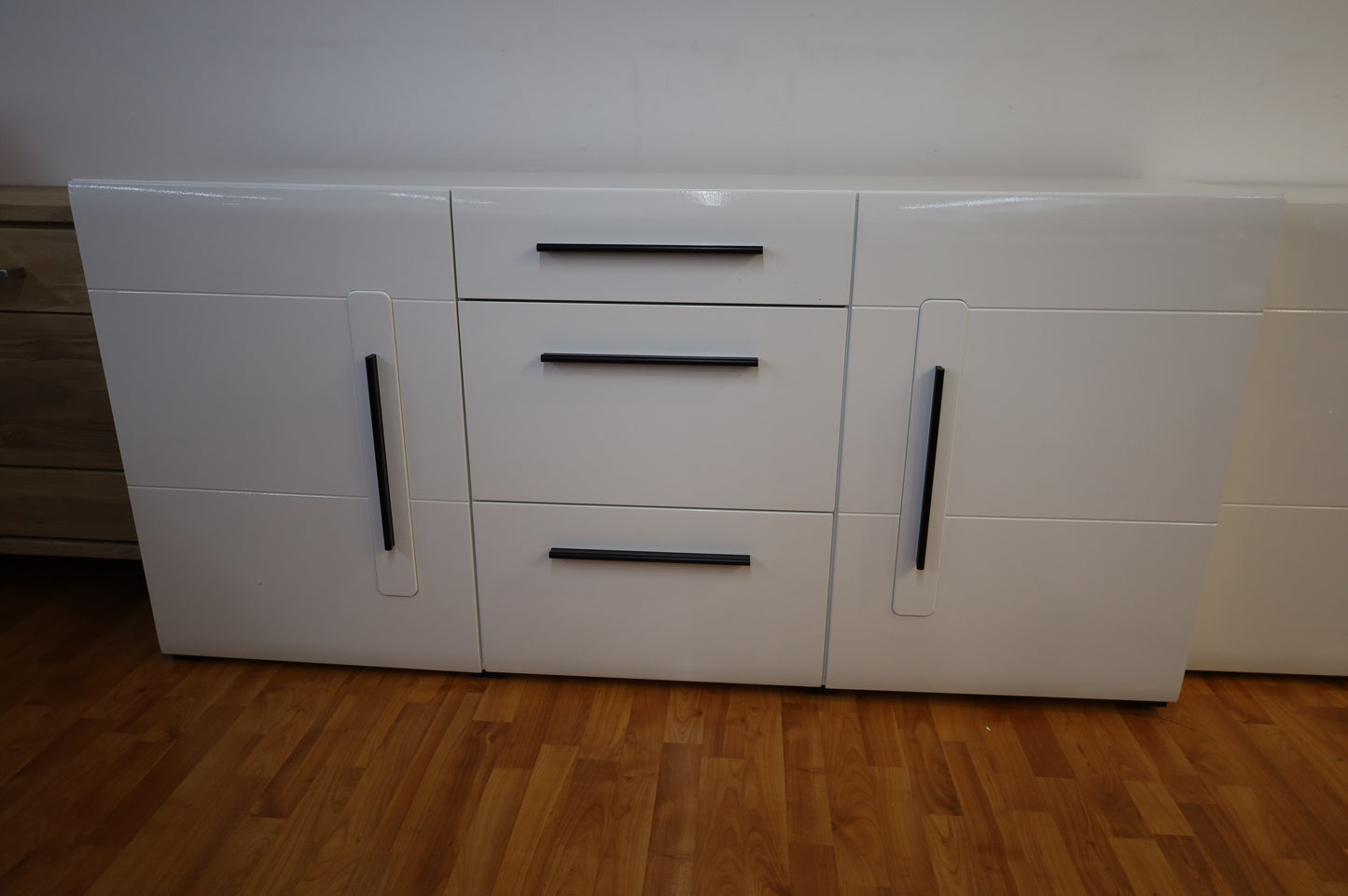 Kommode + soft close + Schubladeneinzug