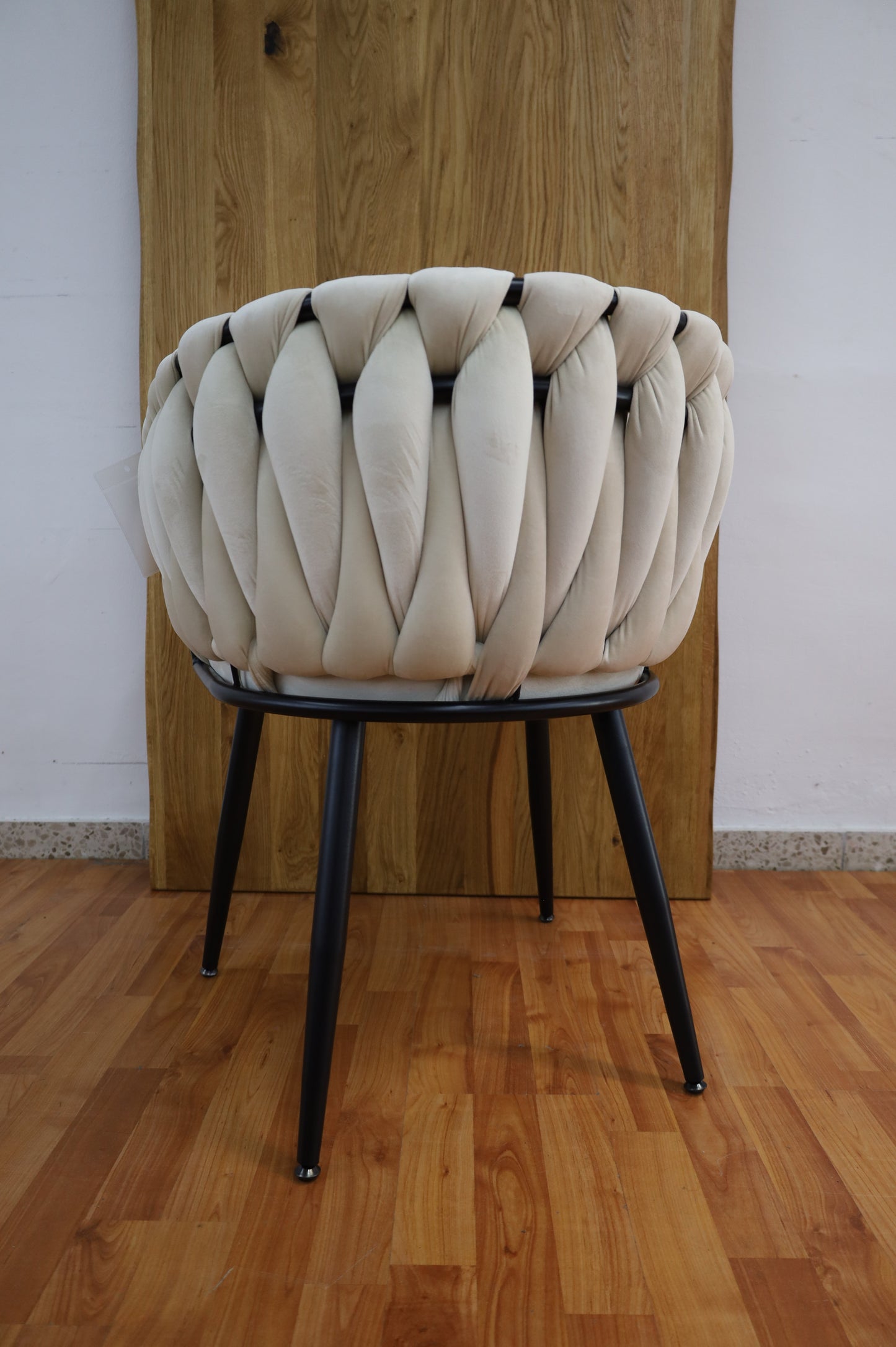 Stuhl -> Samtstoff -> Metallgestell