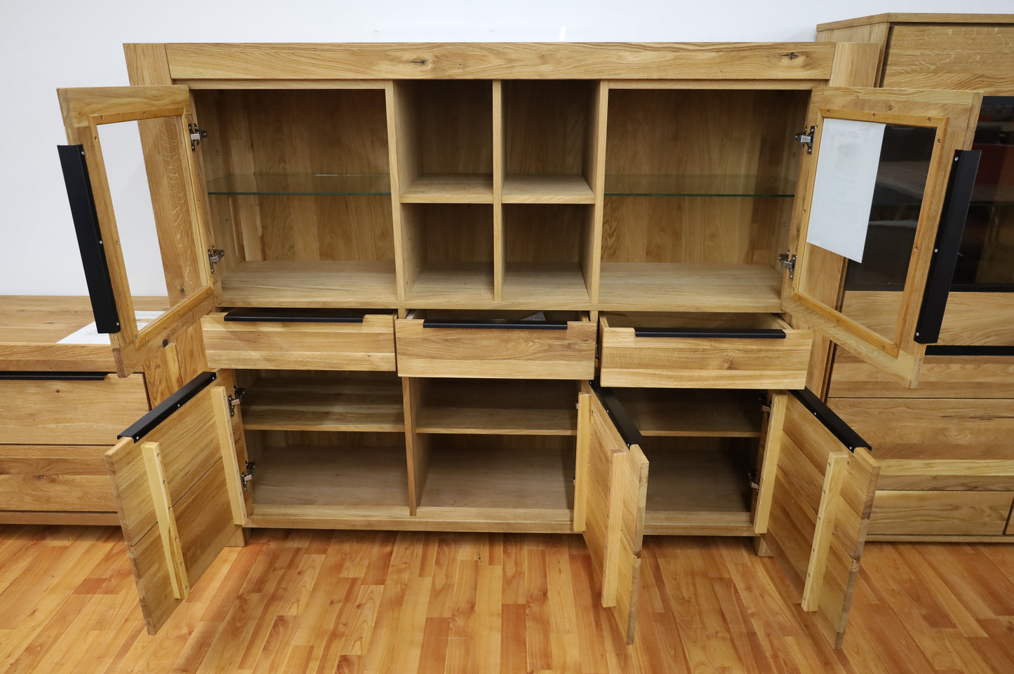 Highboard + Soft-Close + Front Massiv Holz Eiche +Stauraum groß