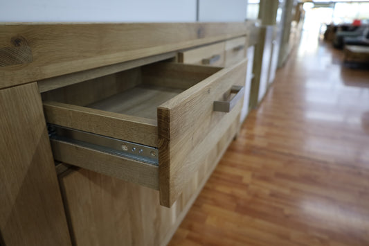 Kommode + Front Massivholz + großer Stauraum