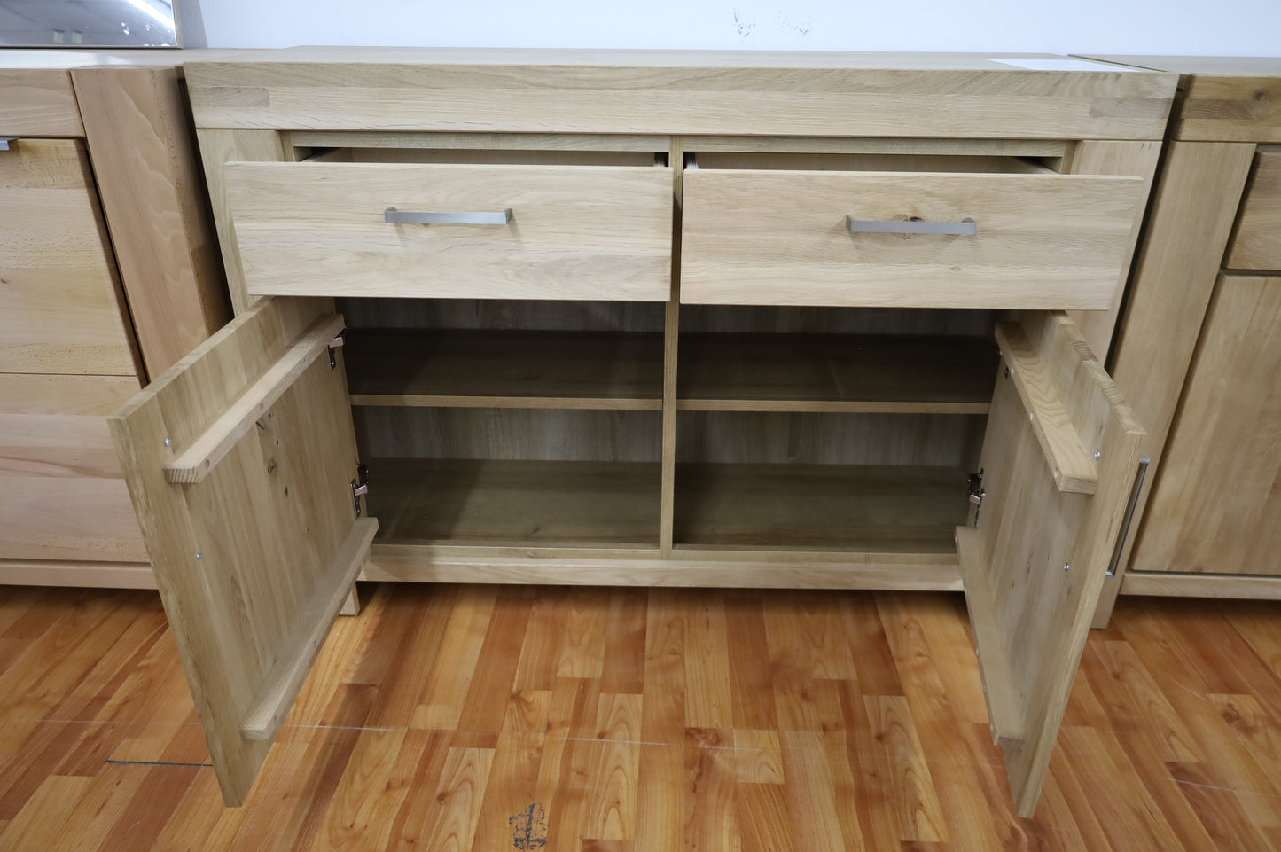 Kommode + Front Massivholz + großer Stauraum