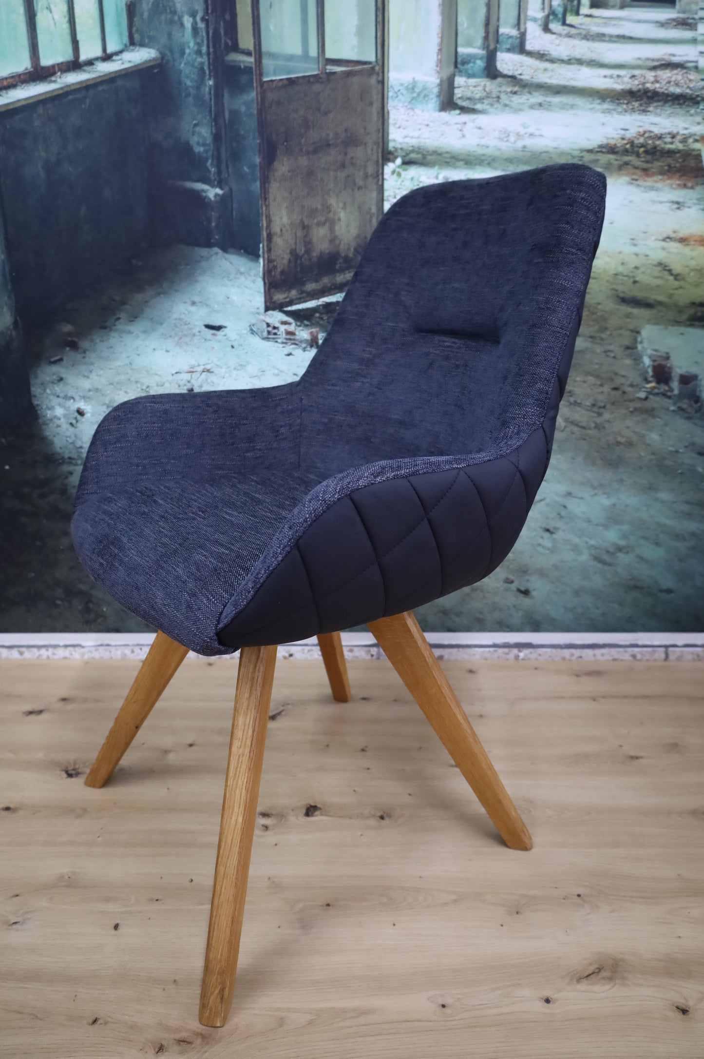 Stuhl Esszimmer + 180° drehbar + Rückdrehfunktion + Massivholz Gestell