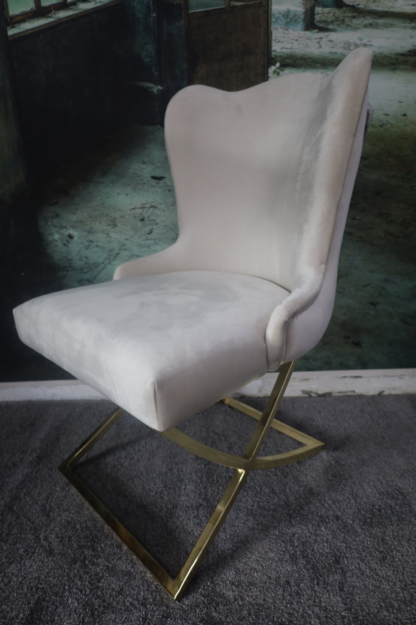 Esszimmerstuhl Stuhl +Samtstoff +Gold oder Chrom Gestell +mehrere Farben