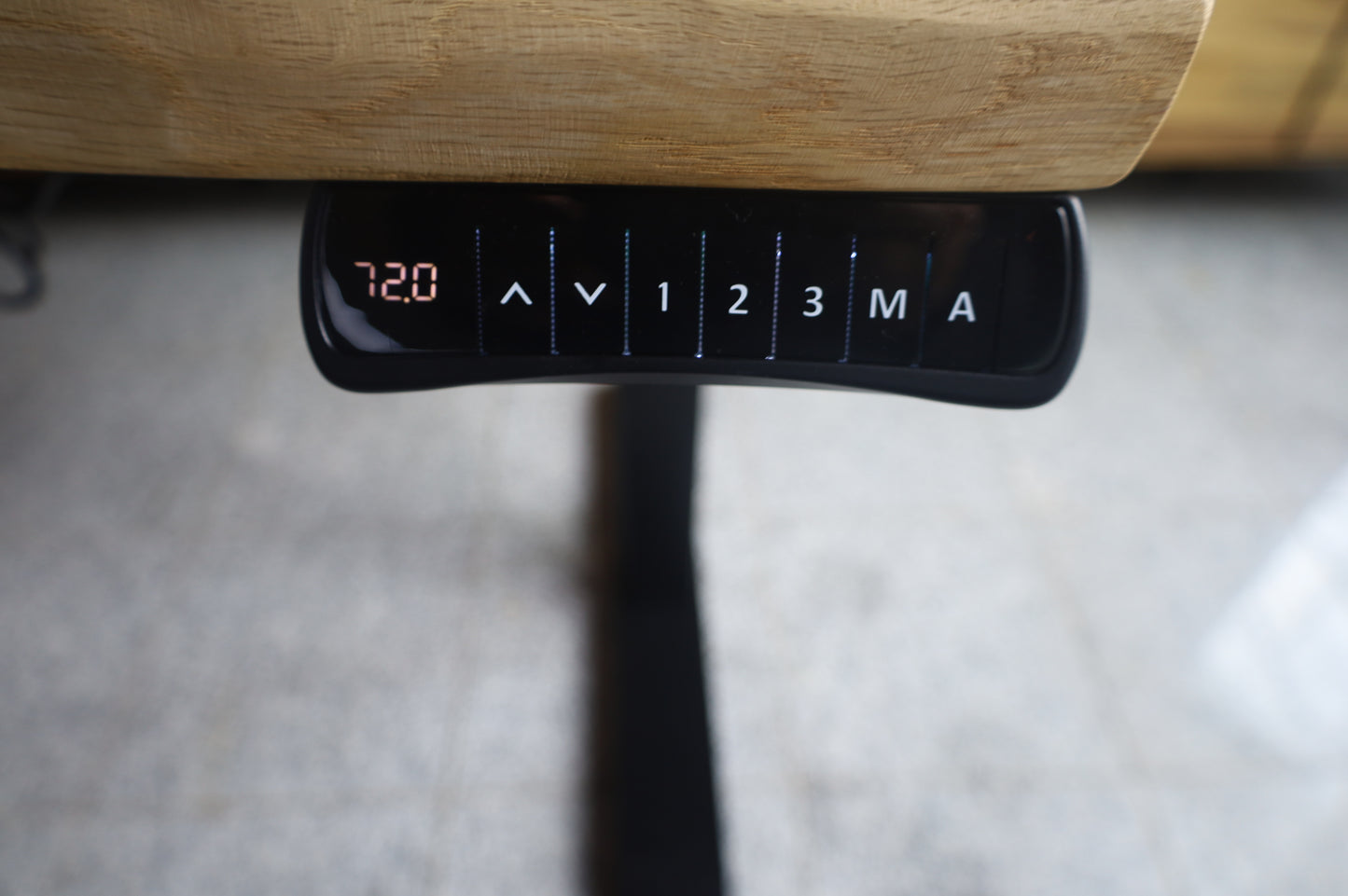 Gestell Schreibtisch+elektrisch höhenverstellbar zusätzlich Platte wählbar aus Sortiment