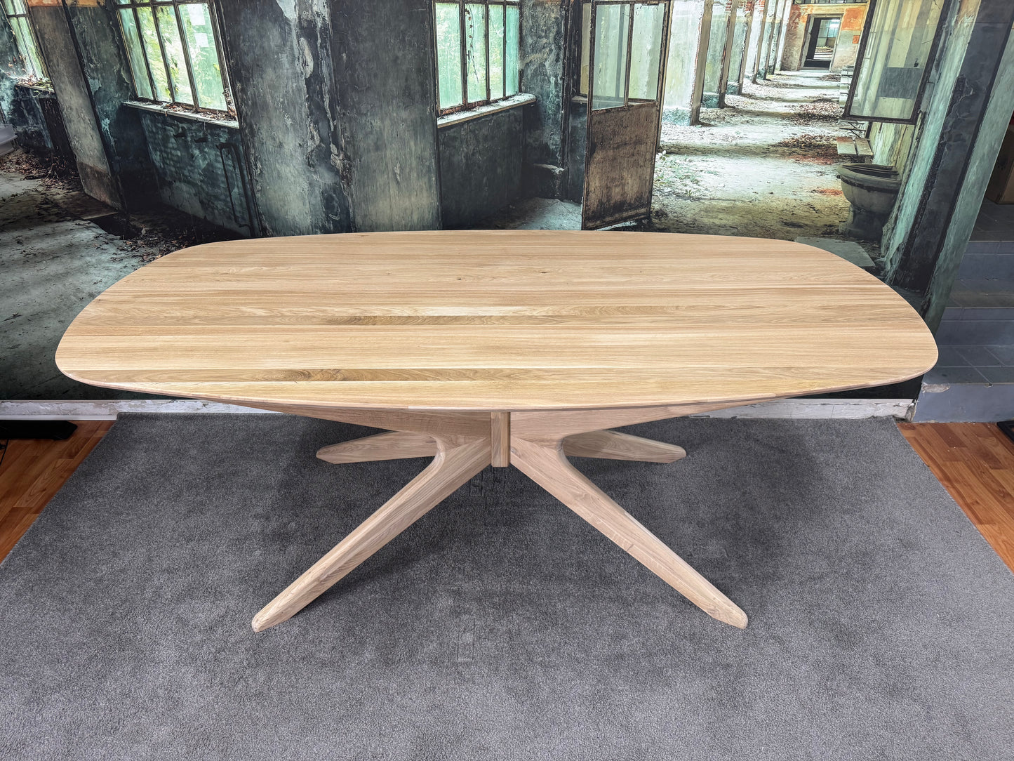 Esstisch Eiche Oval +Massivholz+Gestell-Massivholz +verschiedene Gestelle +Lieferbar in 2 Wochen