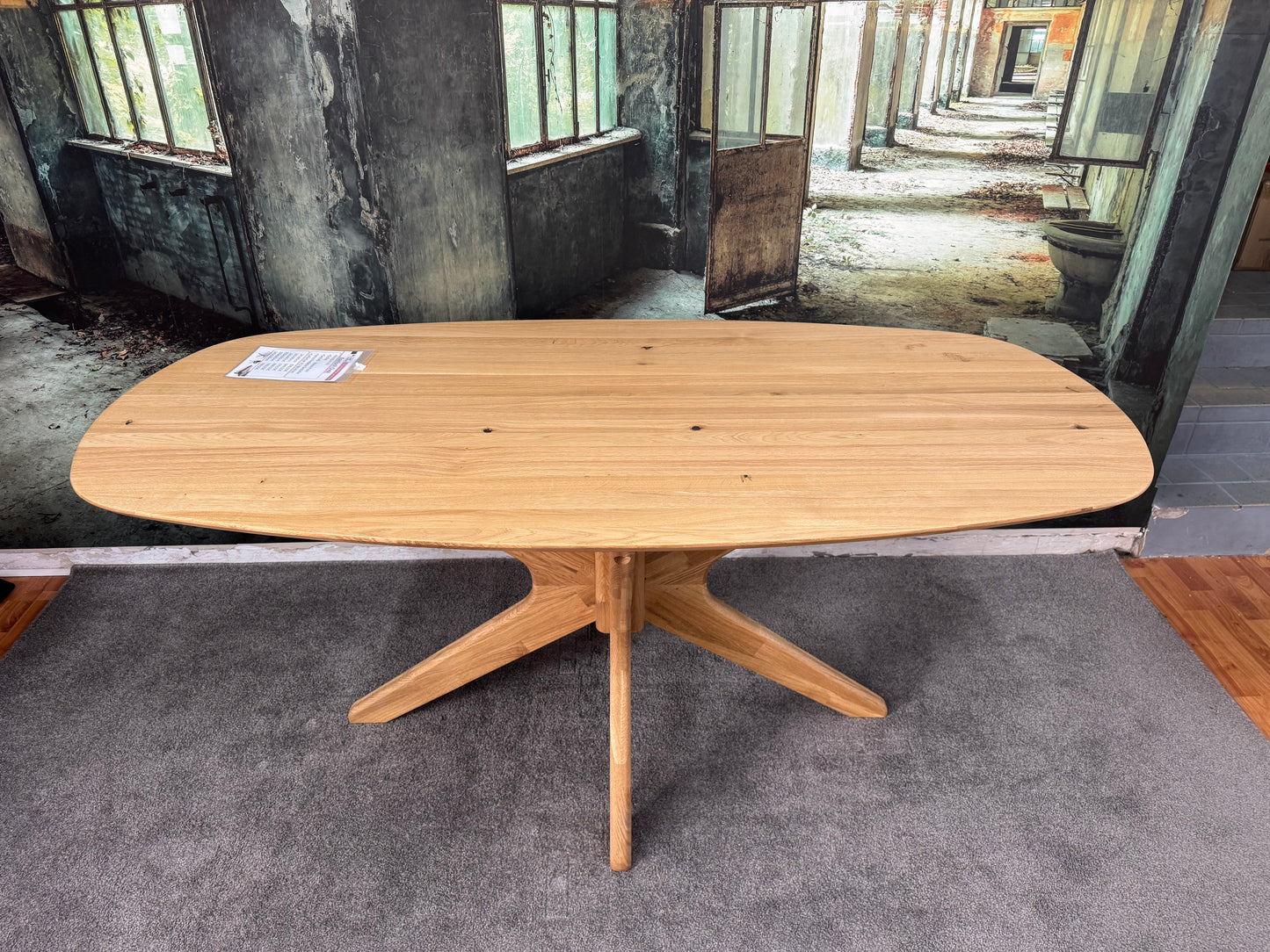 Esstisch Eiche Oval +Massivholz +Gestell-Massivholz +verschiedene Gestelle +Lieferbar in 2 Wochen