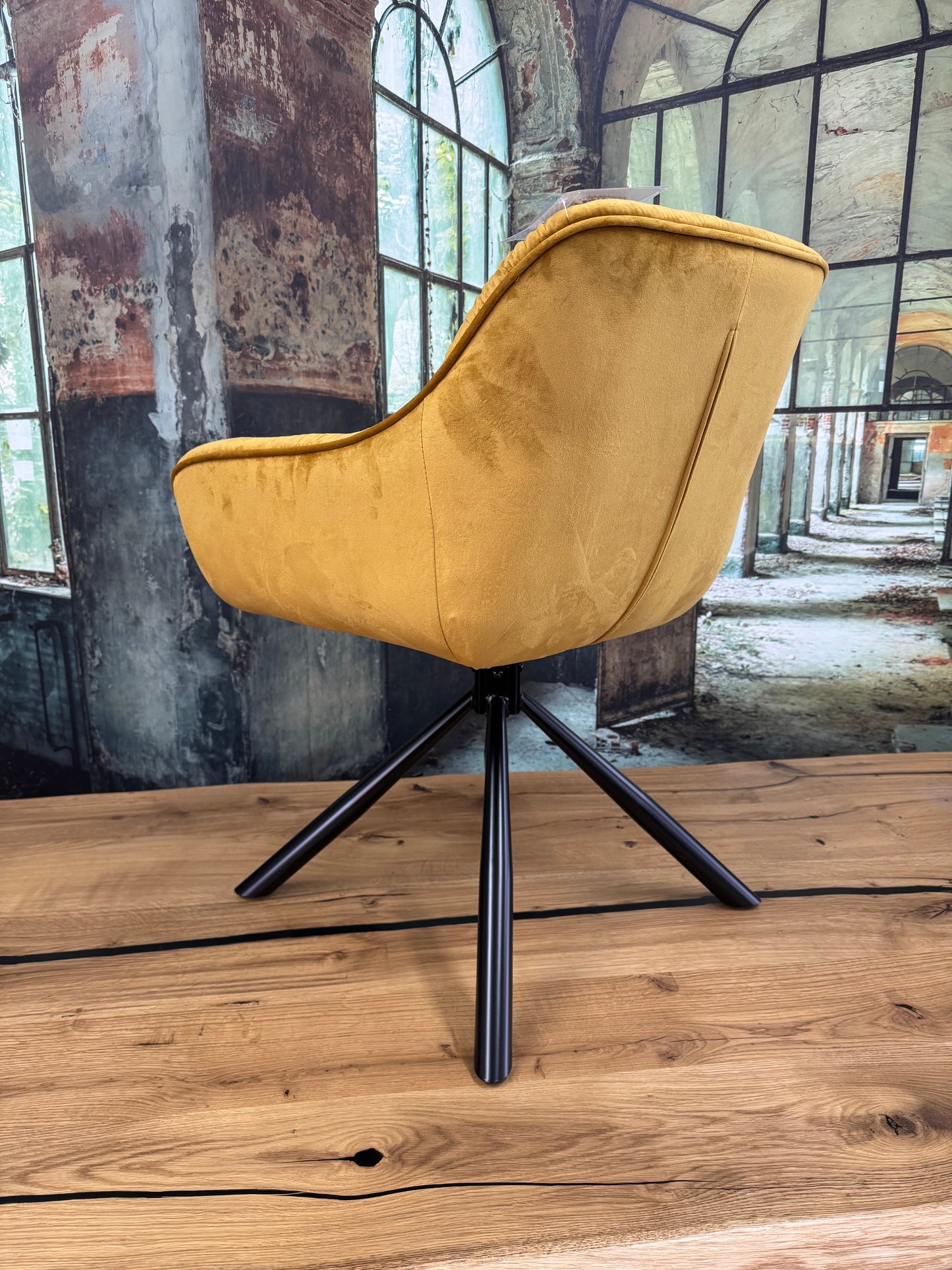 Esszimmerstuhl / Stuhl +Samtstoff +Dreh-Rück-Funktion +Metallfüße +Neu auf Lager