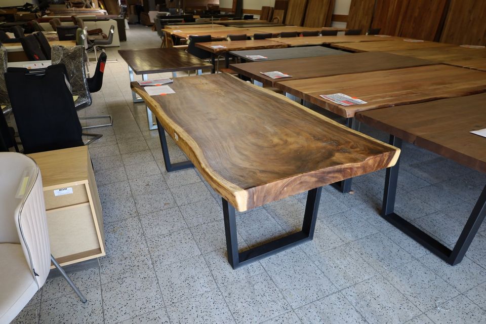 Esstisch Massivholz + Baumscheibe 9cm stark + EINZELSTÜCK