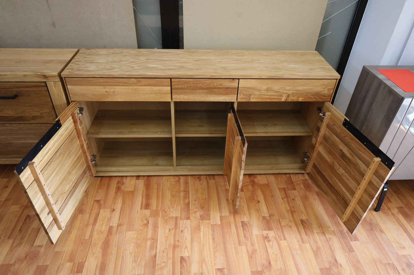 Kommode Vitrine + Front Massivholz + Soft Close