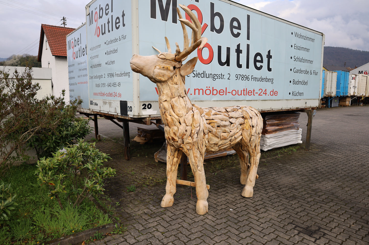 Hirsch - Skulptur Gartenmöbel + Massivholz Teak