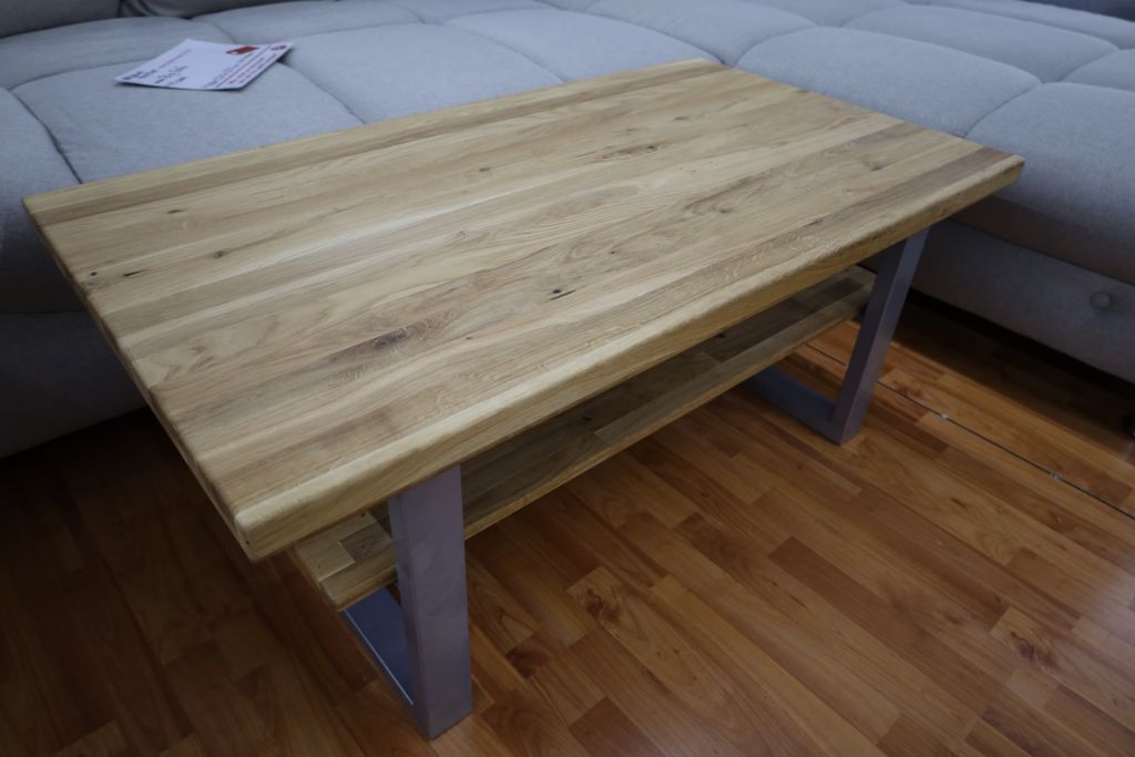 Couchtisch + Massivholz Eiche + NEU auf Lager + Ablage
