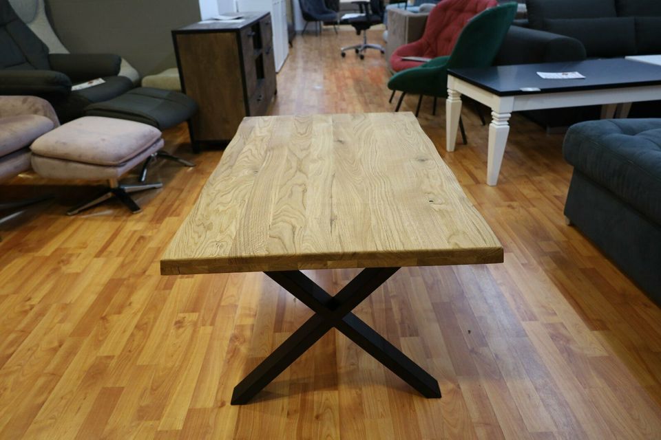 Couchtisch Massivholz Eiche +Baumkante + Metall Gestell