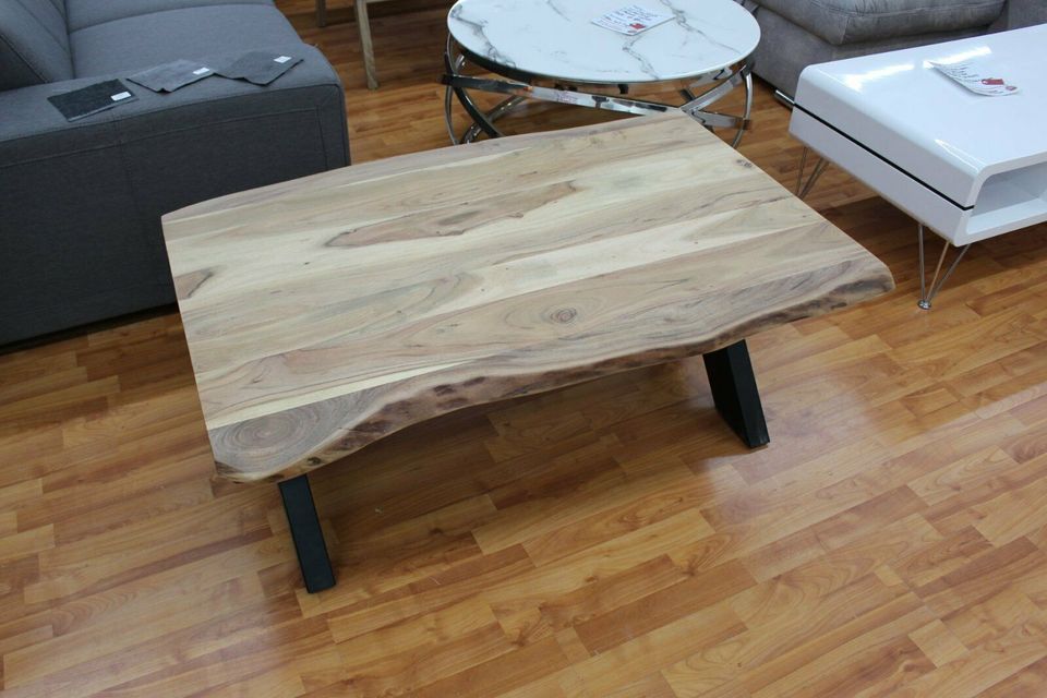 Couchtisch + Massivholz Akazie + Baumkante + Metall Gestell