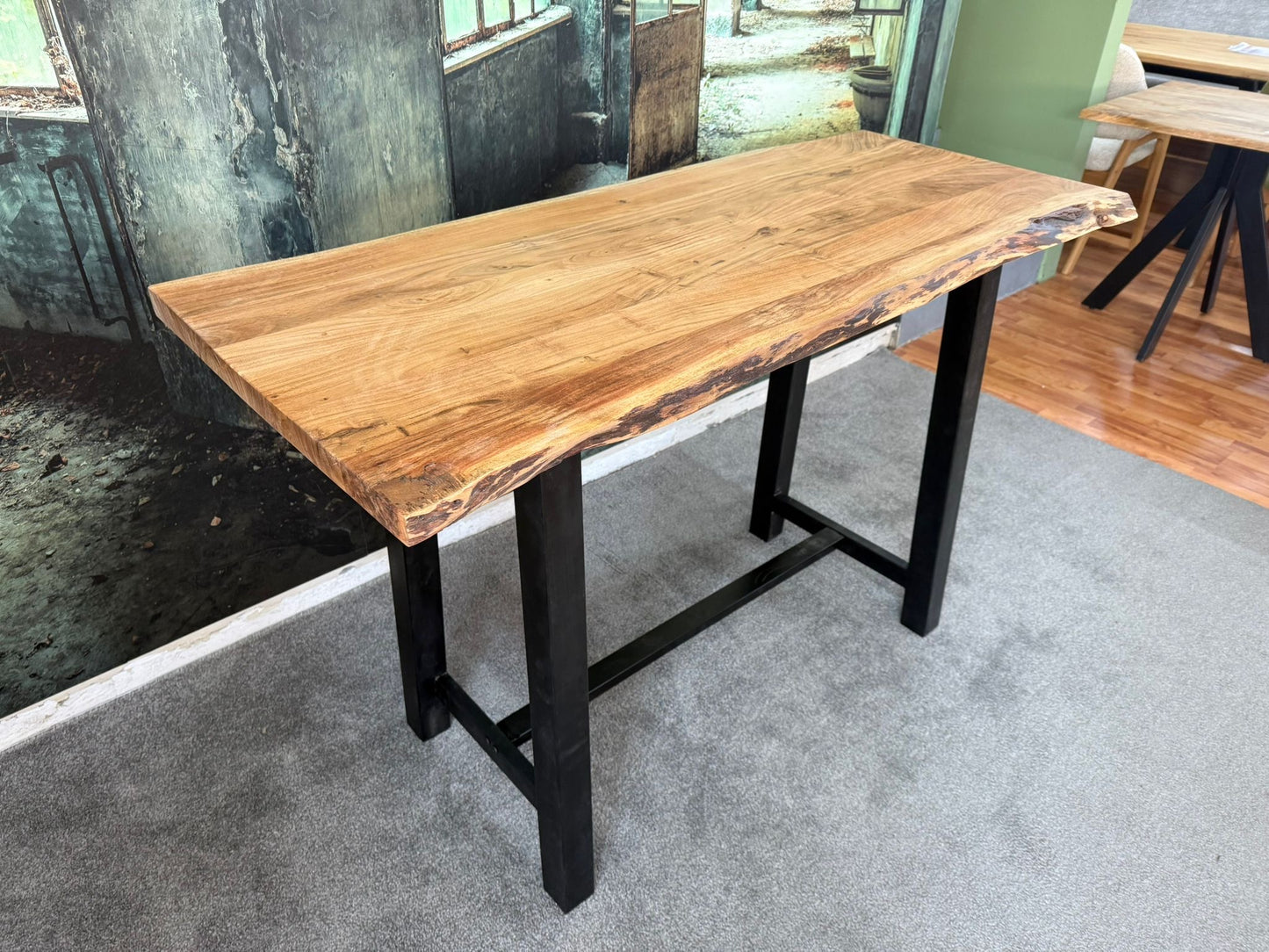 Bartisch +Massivholz +Metallgestell