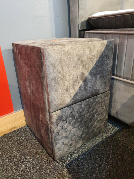 Nachttisch Schlafzimmer +Schubladen 2x +Samtstoff