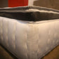 Boxspringbett Bett + Gepolsterte  Kopfteil + Integrierte Topper