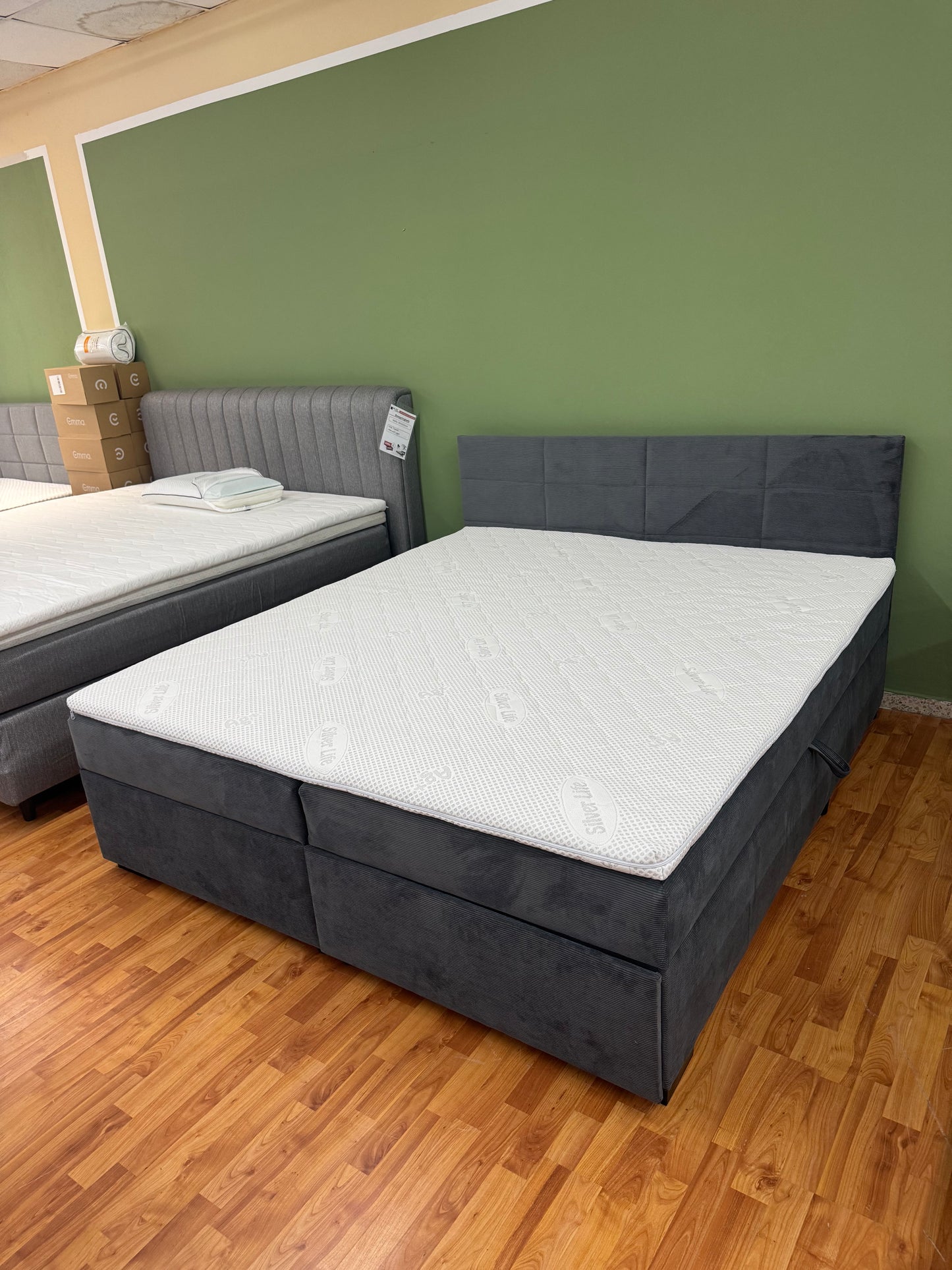 Boxspringbett +Bettkasten +Schubladen +Topper +Neu auf Lager