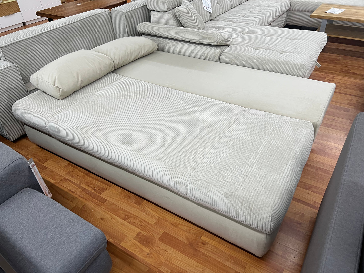 Schlafsofa Sofa + Bettfunktion + Stauraum + Cord Stoff