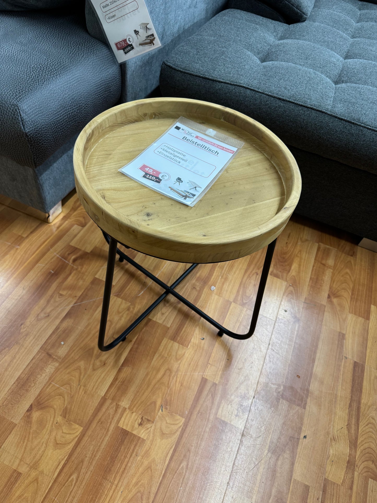 Beistelltisch +Holzplatte +Metallfüße +Einzelstück
