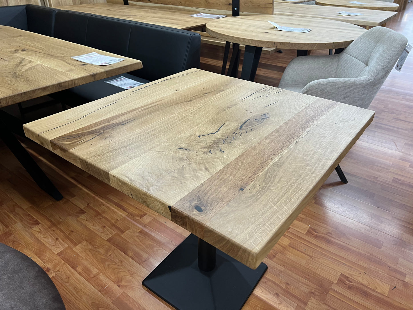 Esstisch Tisch + VOLL Massivholz Eiche + Neu auf Lager
