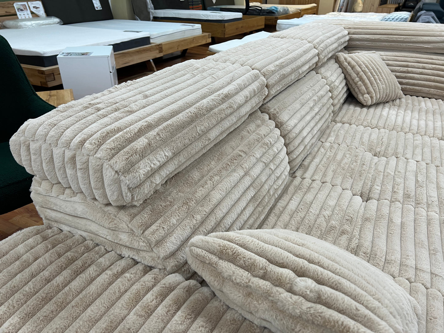 Sofa Couch + Bettfunktion  + Stauraum  + Kopfteile verstellbar  + Armlehne verstellbar  + Kissen + Sofort Abholbereit oder lieferbar