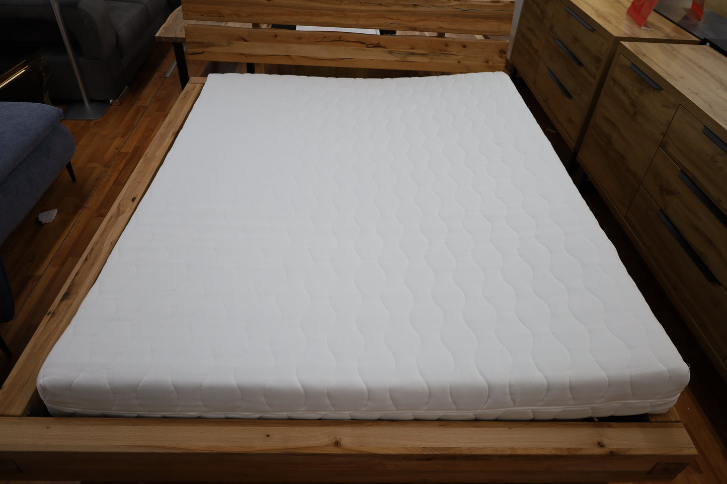 Matratze Bett 160x200cm + Kaltschaum Matratze  + Neu auf Lager