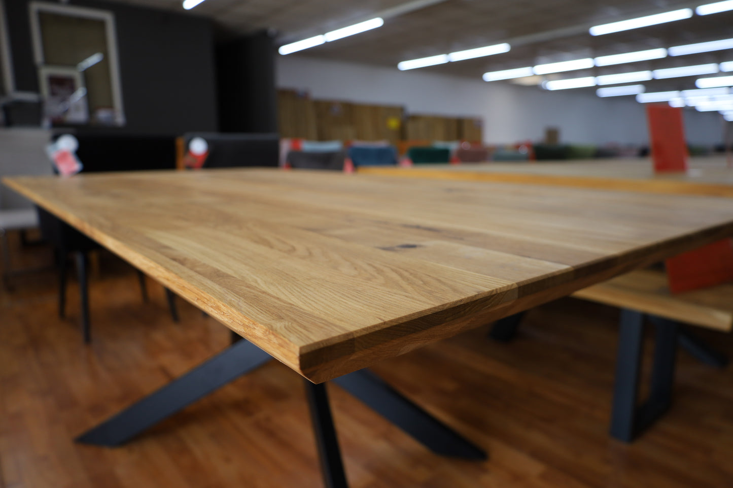 Esstisch Tisch + Massivholz Eiche + Stern Gestell  200x100cm