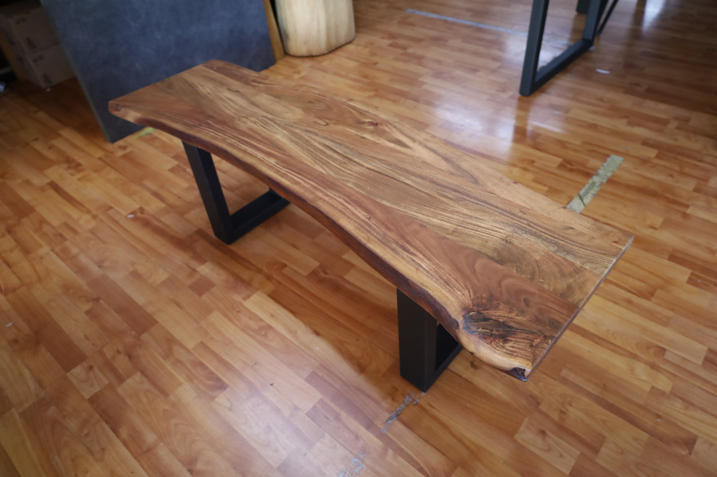 Esstisch Tisch + Massivholz Akazie +Echte Baumkante 120x90cm