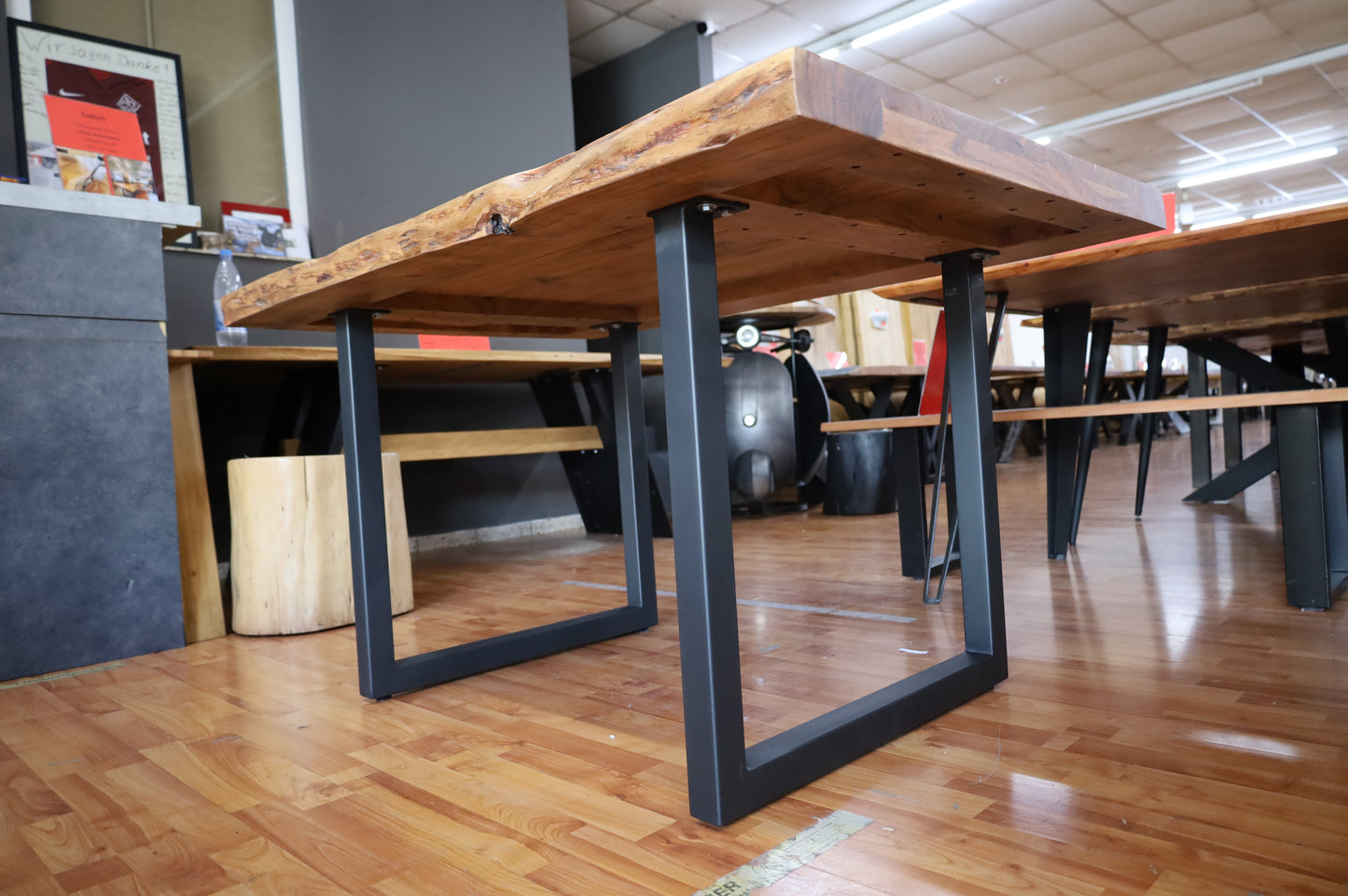 Esstisch Tisch + Massivholz Akazie +Echte Baumkante 120x90cm