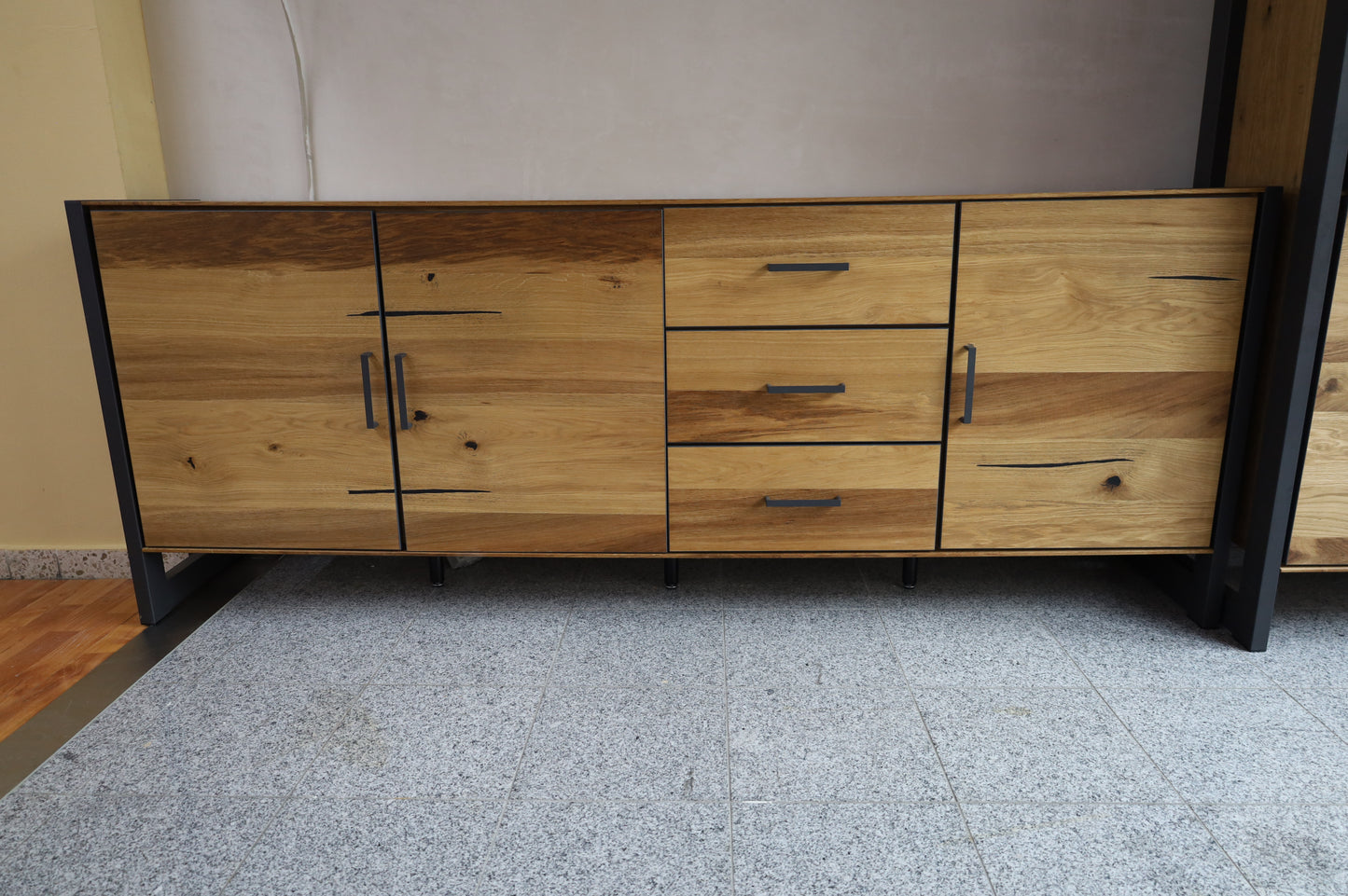 Tv-Kommode + Soft-Close + Front Furniert + großer Stauraum