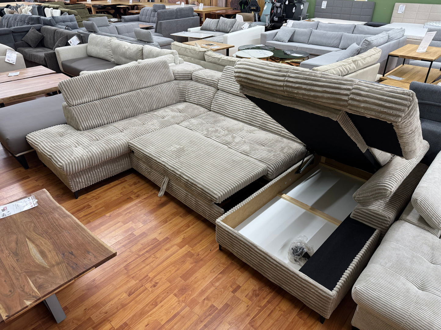 Wohnlandschaft Couch Sofa +Teddycord +Bettfunktion +Stauraum +Kopfstützenverstellung +Armlehnenverstellung