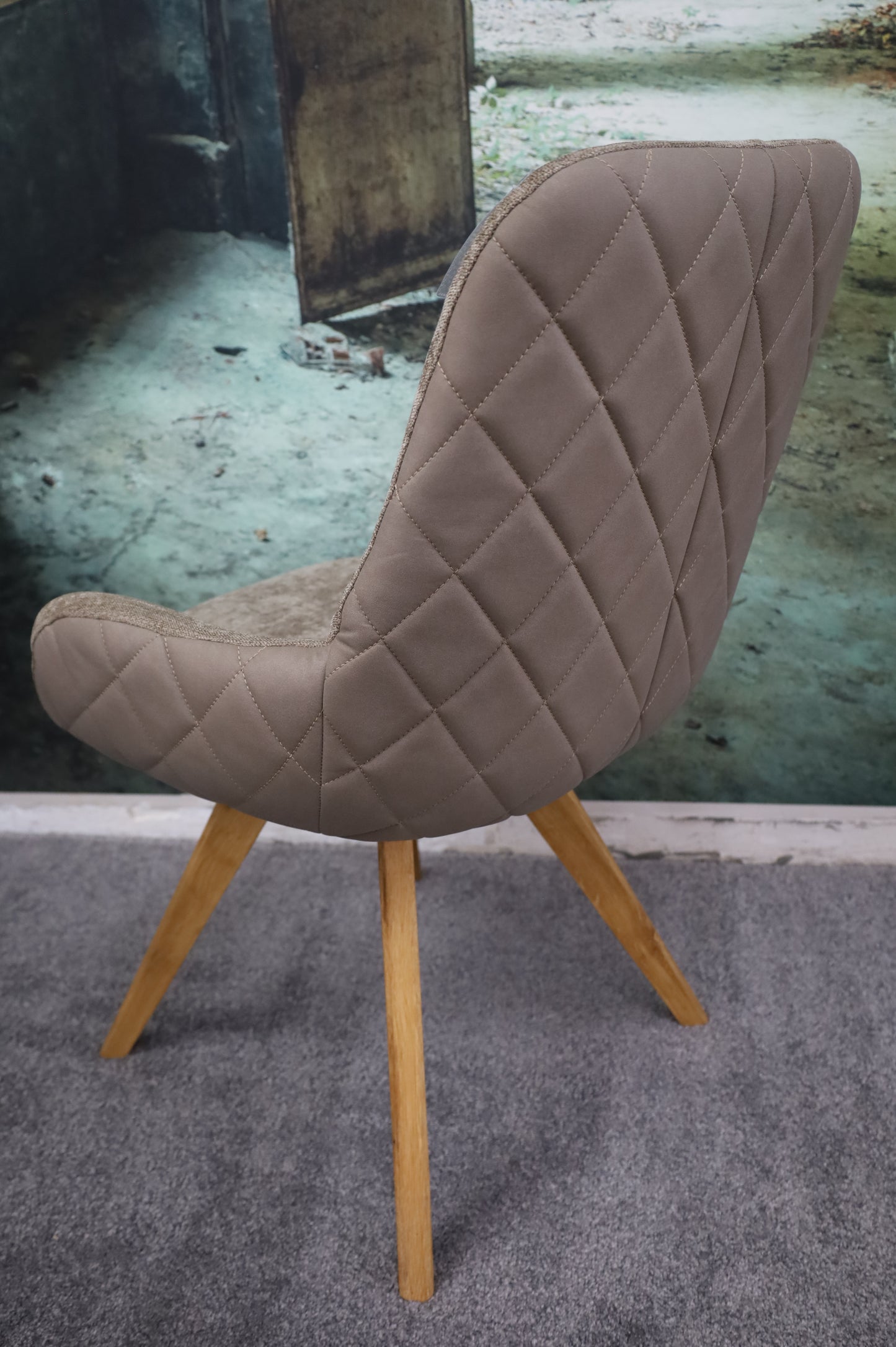 Stuhl Esszimmer +180° drehbar + Rückdrehfunktion + Massivholz Gestell