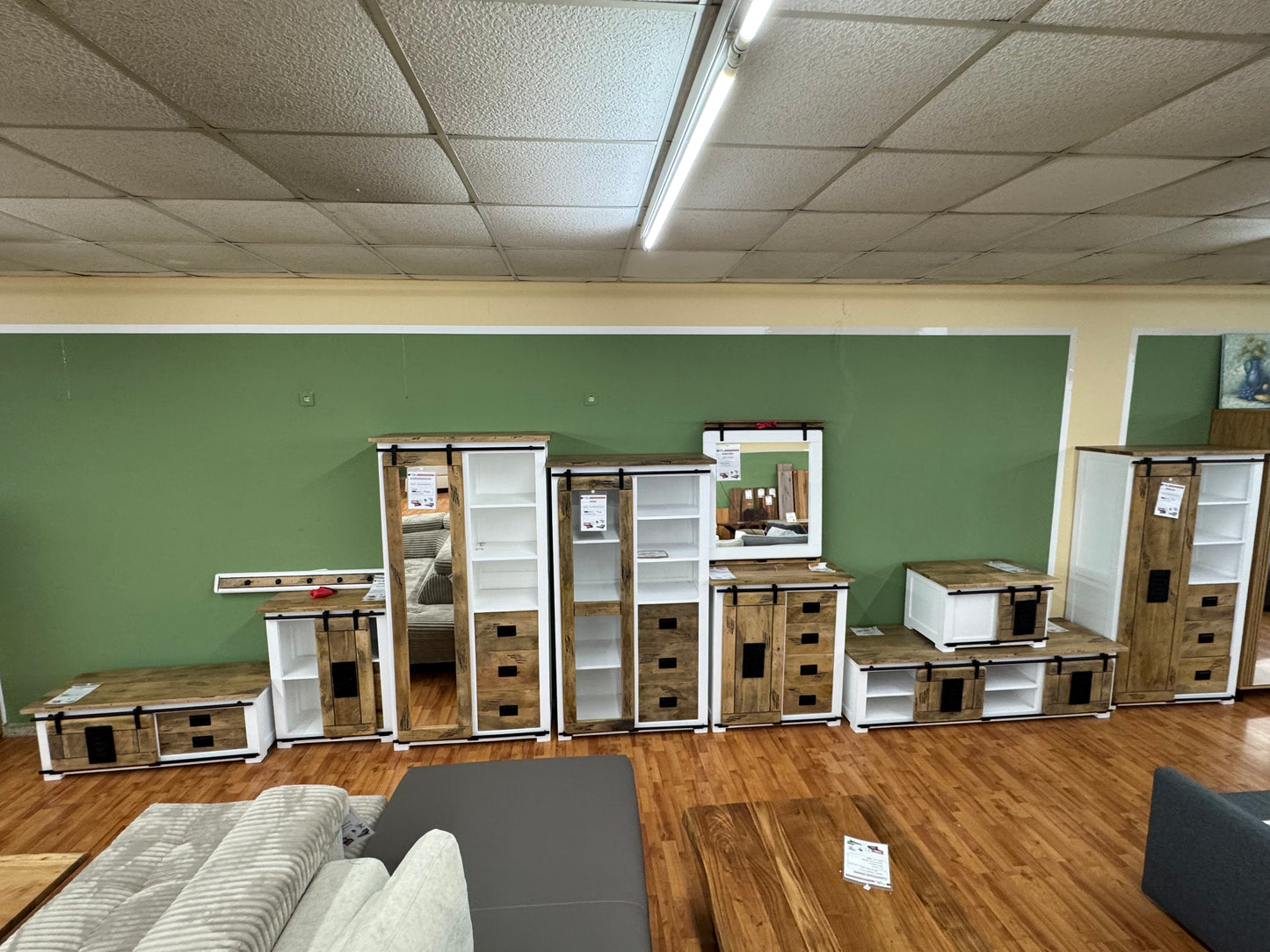 Truhe Couchtisch Kommode +Mango Massiv +Industrial Look +verschiedene Varianten