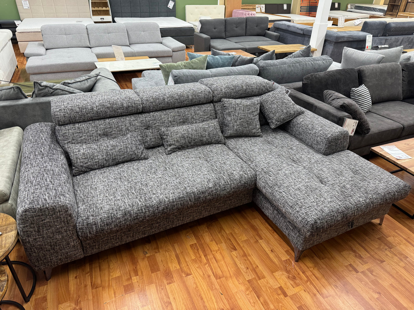 Sofa Couch Wohnlandschaft +elektr. Sitztiefenverstellung +Bettfunktion +Stauraum +Kopfstützenverstellung +Nierenkissen +auch in Beige +Kissen