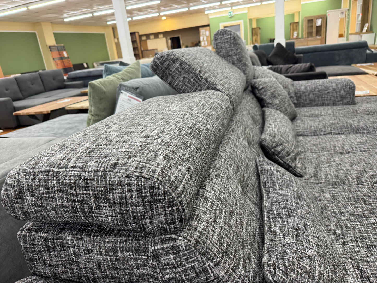 Sofa Couch Wohnlandschaft +elektr. Sitztiefenverstellung +Bettfunktion +Stauraum +Kopfstützenverstellung +Nierenkissen +auch in Beige +Kissen