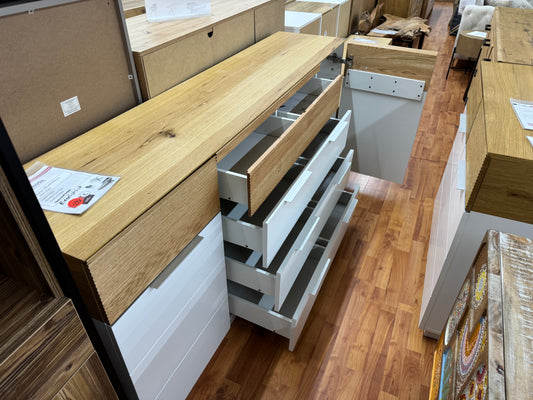 Kommode Sideboard TV-Schrank +Einzelstück +Eiche furniert +Soft-Close +weiß Matt