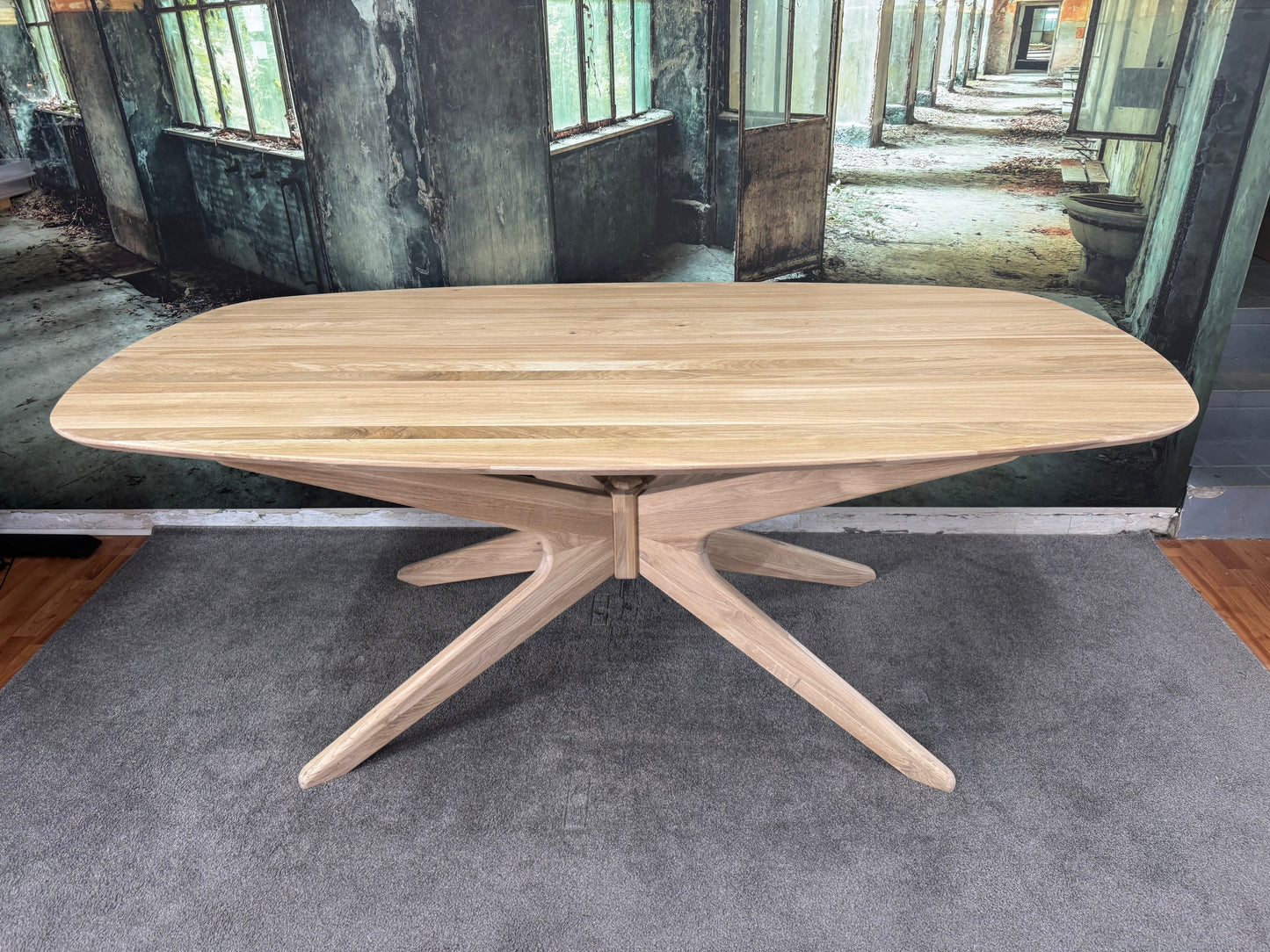 Esstisch Eiche Oval +Massivholz+Gestell-Massivholz  +verschiedene Gestelle  +Lieferbar in 2 Wochen