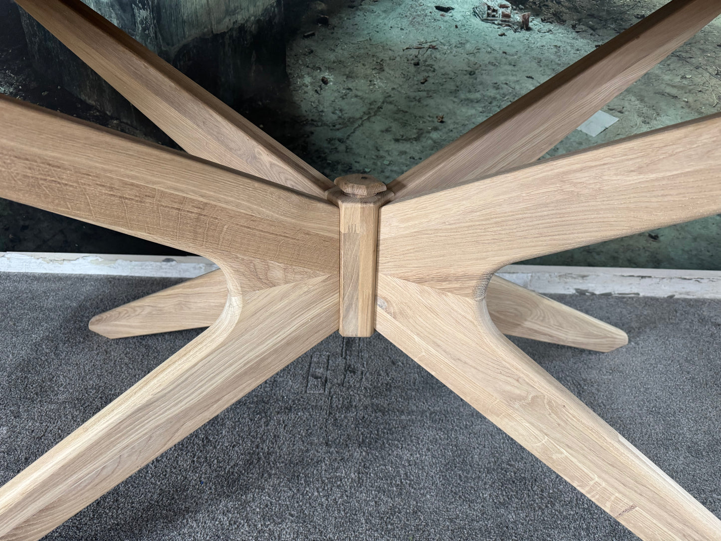 Esstisch Eiche Oval +Massivholz+Gestell-Massivholz  +verschiedene Gestelle  +Lieferbar in 2 Wochen