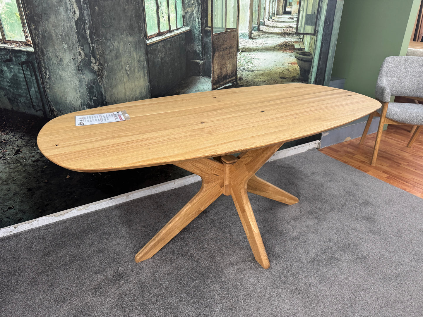 Esstisch Eiche Oval +Massivholz+Gestell-Massivholz  +verschiedene Gestelle  +Lieferbar in 2 Wochen