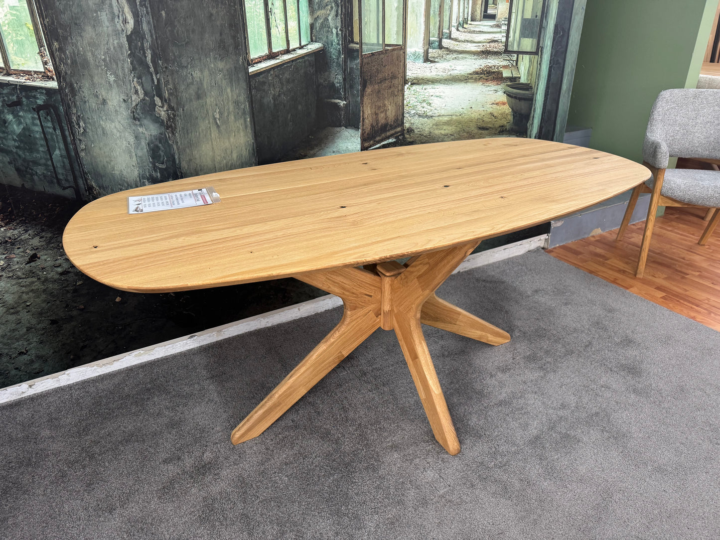 Esstisch Eiche Oval +Massivholz+Gestell-Massivholz  +verschiedene Gestelle  +Lieferbar in 2 Wochen