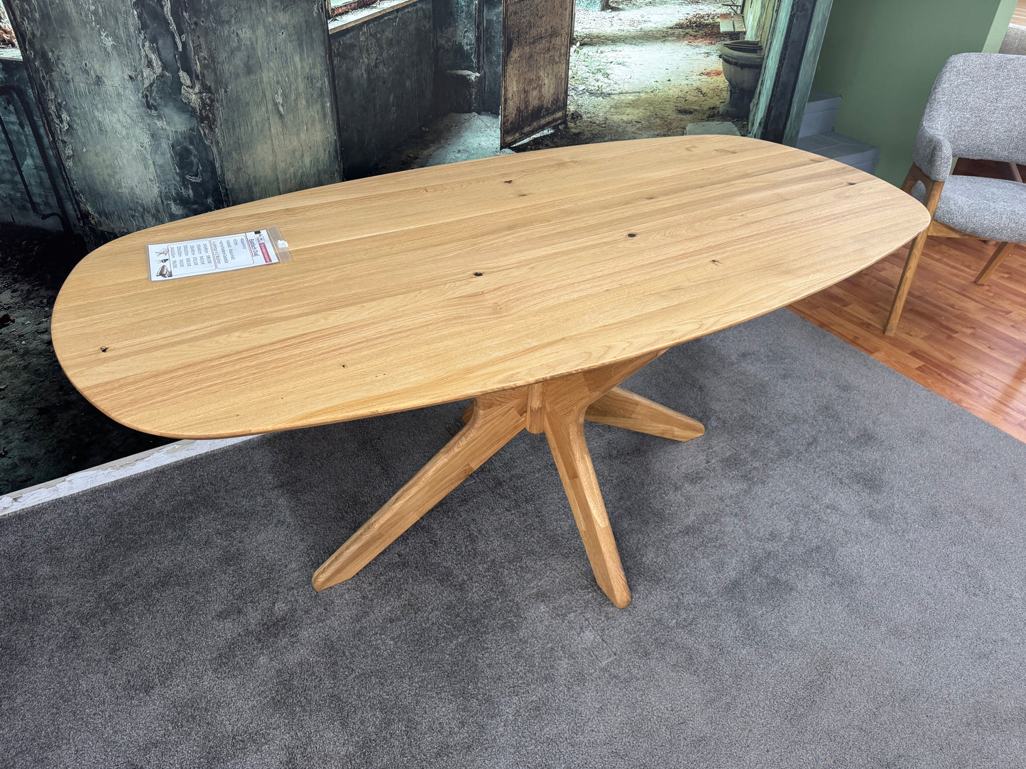 Esstisch Eiche Oval +Massivholz +Gestell-Massivholz +verschiedene Gestelle +Lieferbar in 2 Wochen